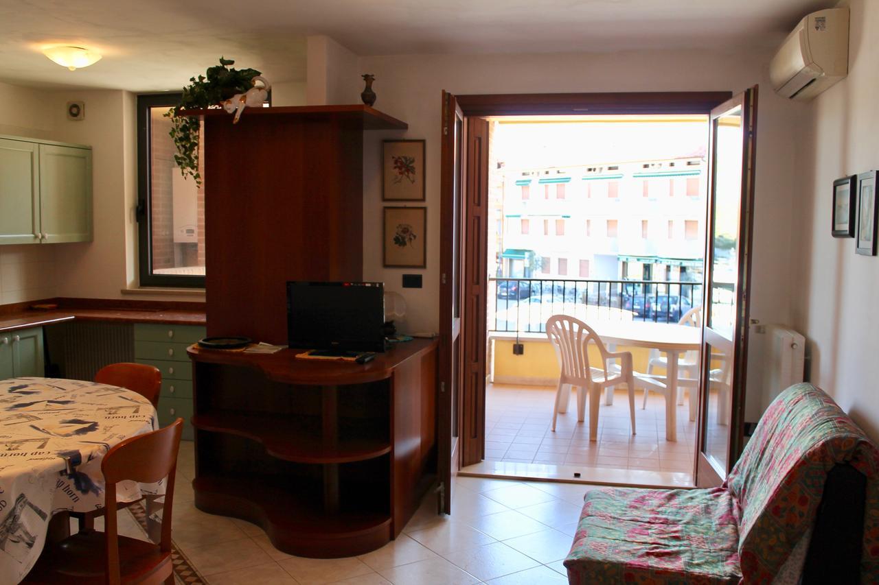 Isola Del Sole Apartamento Grado Exterior foto